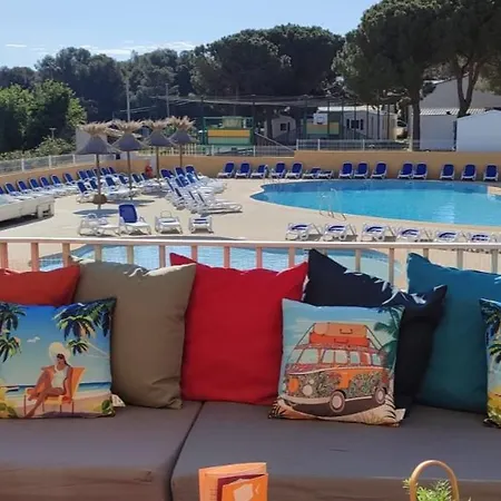 Domaine Residentiel De Plein Air Odalys La Pinede 3*