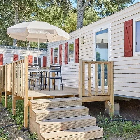 Domaine Résidentiel De Plein Air Odalys La Pinède 3*