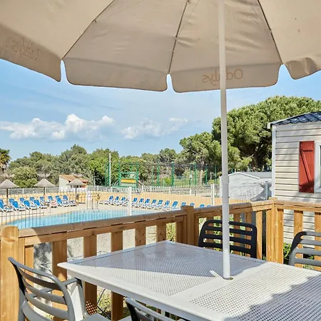 Domaine Résidentiel De Plein Air Odalys La Pinède 3* Agde