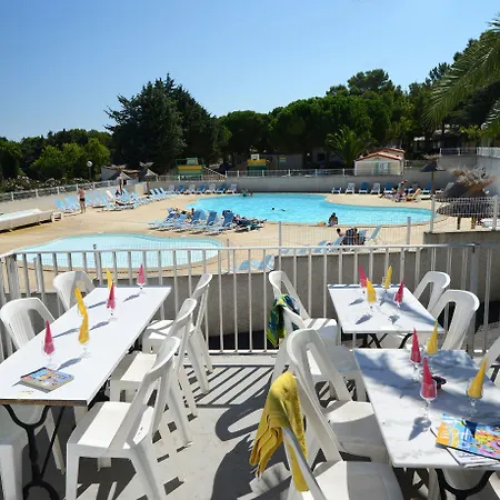 Domaine Résidentiel De Plein Air Odalys La Pinède 3* Agde