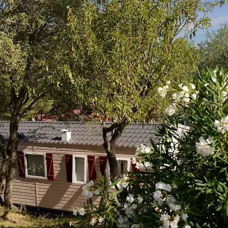 Domaine Residentiel De Plein Air Odalys La Pinede 3* Агд