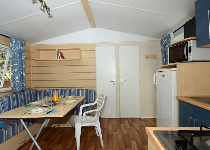 Campingplatz Domaine Residentiel De Plein Air Odalys La Pinede