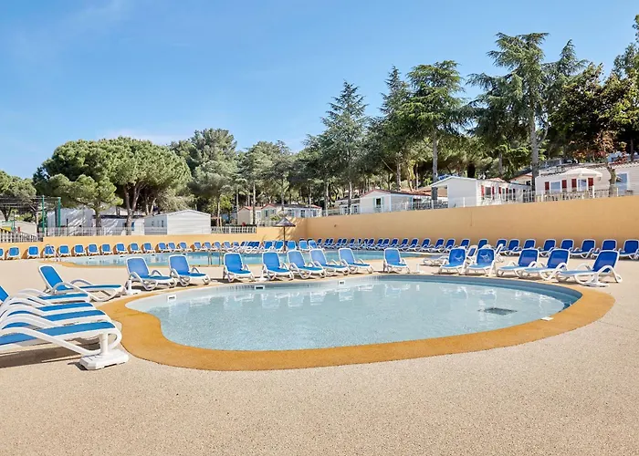 Domaine Residentiel De Plein Air Odalys La Pinede 3* Agde